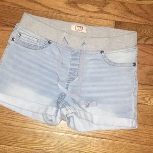 LEI Juniors size Medium Shorts